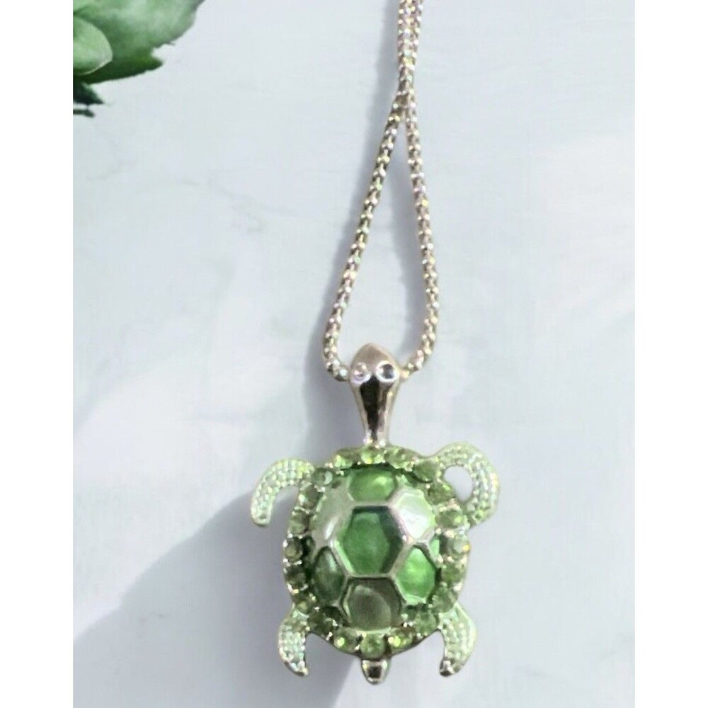 Sea Turtle Necklace Green Pendant Silver Chain Jewelry Gift for Women